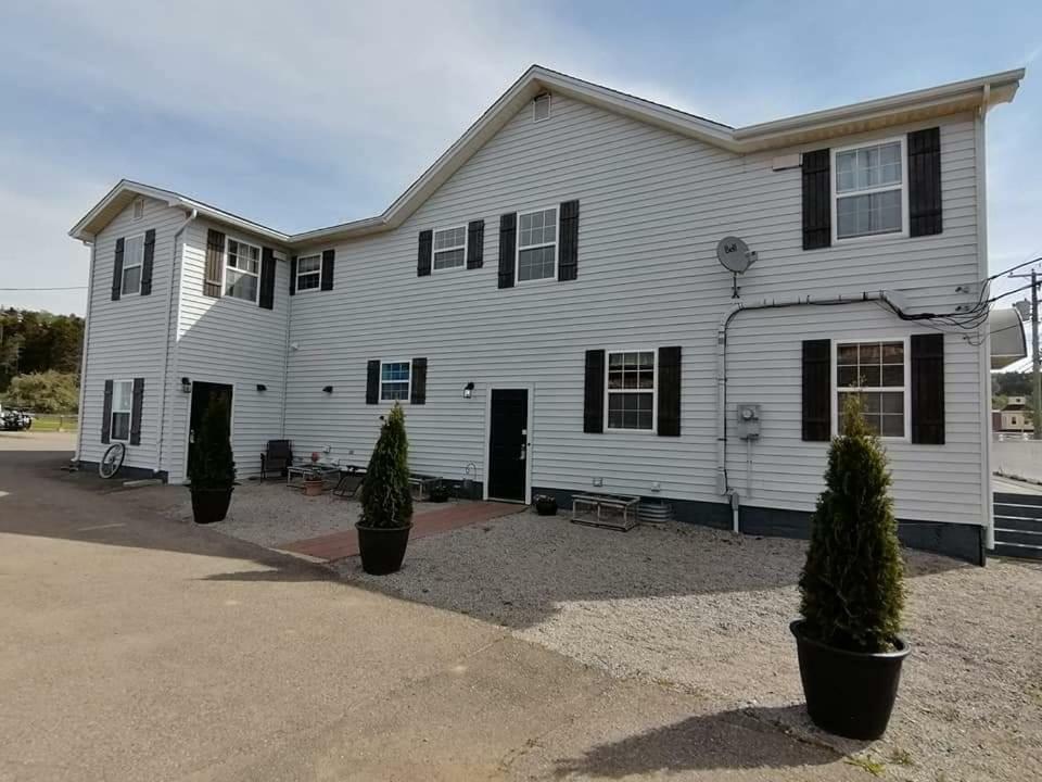Captain'S Inn Альма Экстерьер фото